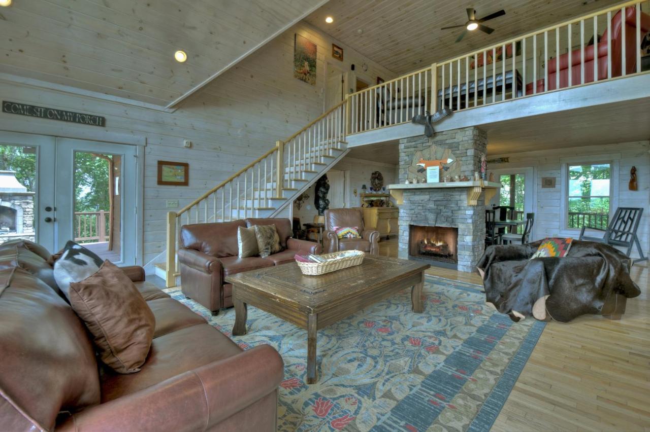 Vila Champagne Chalet - Cuddleup Morganton Exteriér fotografie