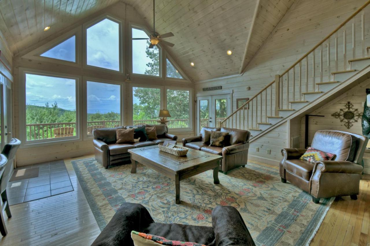 Vila Champagne Chalet - Cuddleup Morganton Exteriér fotografie
