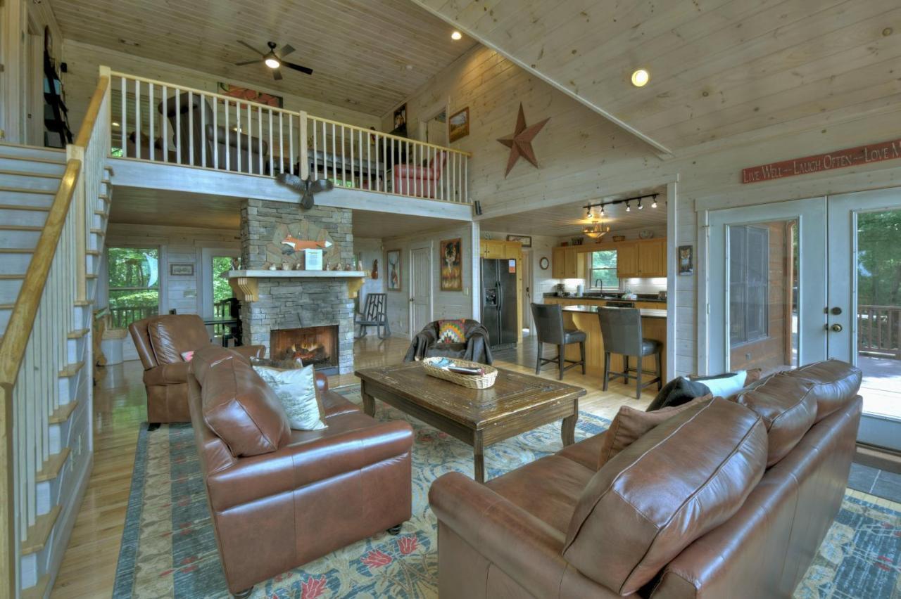 Vila Champagne Chalet - Cuddleup Morganton Exteriér fotografie