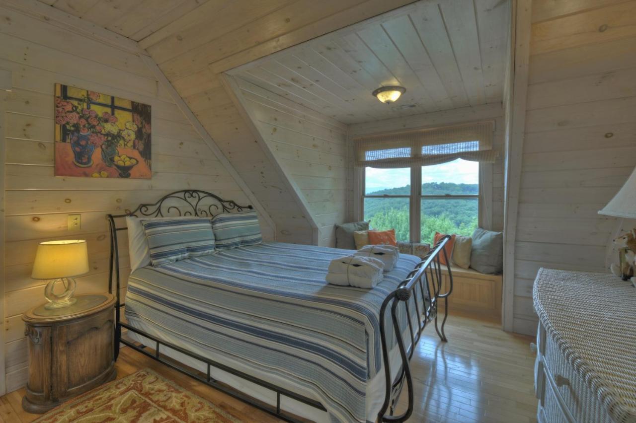 Vila Champagne Chalet - Cuddleup Morganton Exteriér fotografie