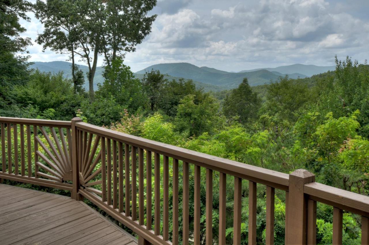 Vila Champagne Chalet - Cuddleup Morganton Exteriér fotografie
